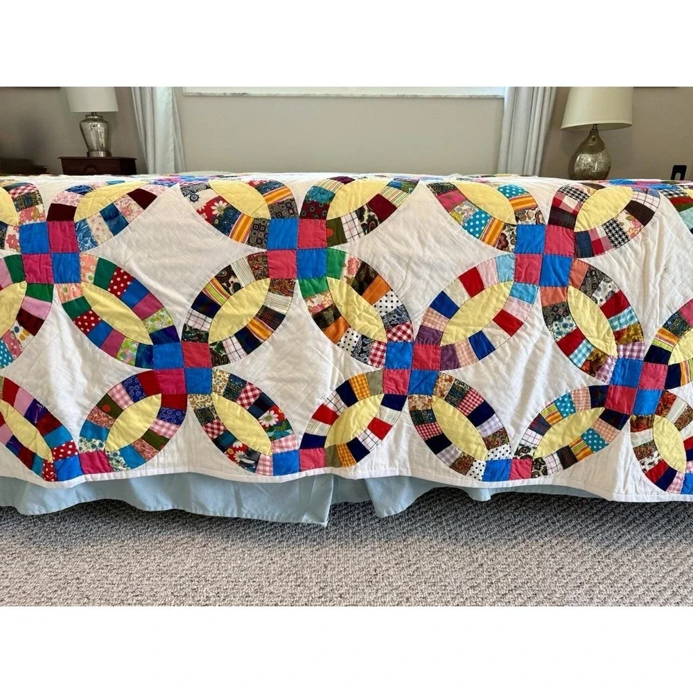 Vintage Handmade Colorful Floral Scrap Pink Double Wedding Ring Full Quilt 80x90